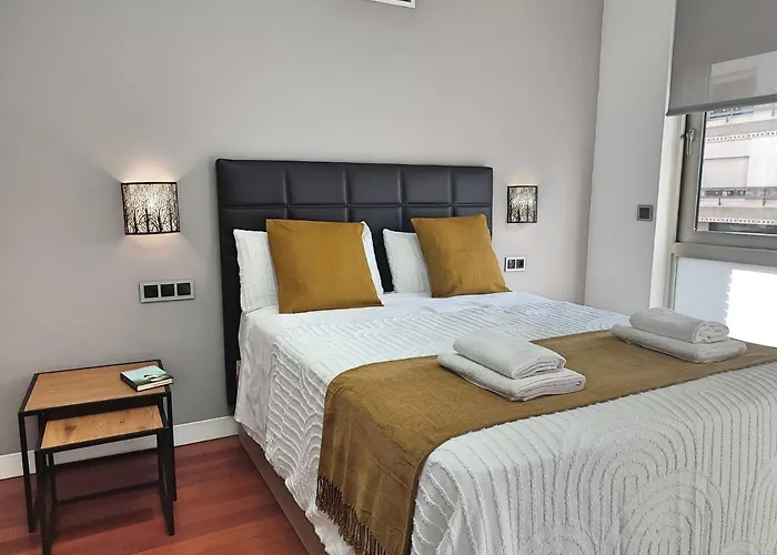 Victoria Center Apartment