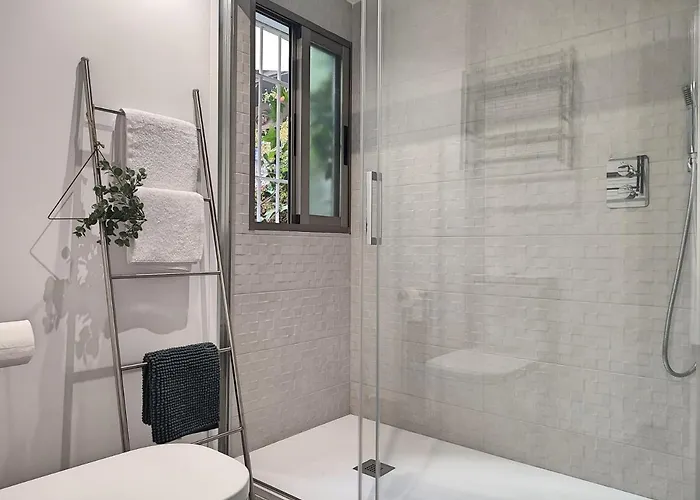 아파트 Victoria Center